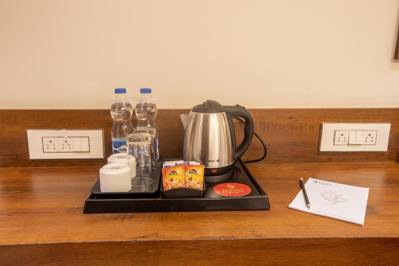 Golden Fortune Inn Hotel บังกาลอร์ ภายนอก รูปภาพ